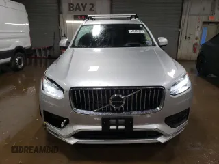 2021 Volvo XC90 Momentum with VIN YV4A221K8M1715566, listed as a Copart auction lot 44802555 with 42,513 mi miles and Salvage Title. Bid and sale history available at carsss.com. Image 5.