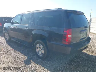 2009 Chevrolet Suburban LS with VIN 1GNFC16019R213344, listed as a IAAI auction lot 41660083 with 337,734 mi miles. Bid and sale history available at carsss.com. Image 3.