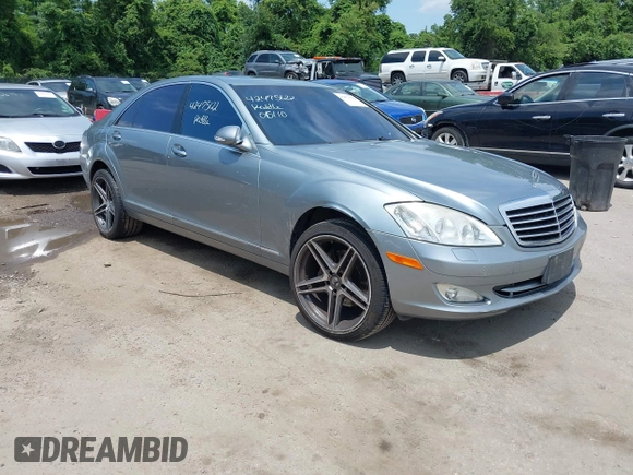 2007 Mercedes-Benz S 550 z VIN WDDNG71X87A067073, wystawiony jako IAAI lot #42475122 z przebiegiem 166 128 mil mil oraz . Historia ofert i sprzedaży dostępna na DreamBid. Obrazek 1.