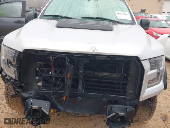 2016 Ford F-150 XLT with VIN 1FTEW1EF7GFB62058, listed as a IAAI auction lot 41904998 with 86,610 mi miles and . Bid and sale history available at carsss.com. Image 6.