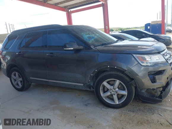 2018 Ford Explorer XLT with VIN 1FM5K7DH4JGB39495, listed as a IAAI auction lot 41941964 with 99,879 mi miles and . Bid and sale history available at DreamBid. Image 13.