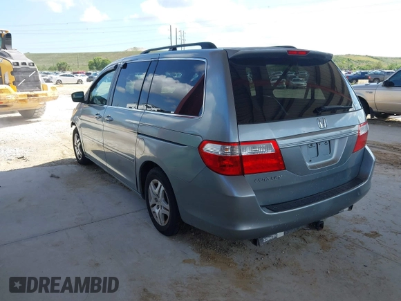 2007 Honda Odyssey EX-L z VIN 5FNRL38657B116038, wystawiony jako IAAI lot #42365429 z przebiegiem 177 518 mil mil oraz . Historia ofert i sprzedaży dostępna na DreamBid. Obrazek 3.