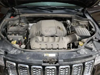2017 Jeep Grand Cherokee Overland with VIN 1C4RJFCT2HC880920, listed as a Copart auction lot 86600834 with 147,326 mi miles and Clean Title. Bid and sale history available at carsss.com. Image 12.