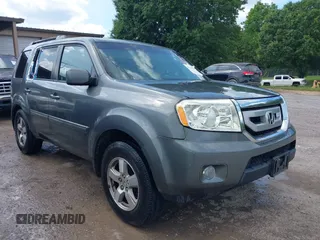2009 Honda Pilot EX with VIN 5FNYF48489B008698, listed as a IAAI auction lot 42175230 with 268,560 mi miles and . Bid and sale history available at DreamBid. Image 1.