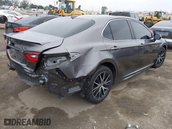 2022 Toyota Camry SE with VIN 4T1G11AK2NU674888, listed as a IAAI auction lot 41883188 with 41,566 mi miles and . Bid and sale history available at DreamBid. Image 4.