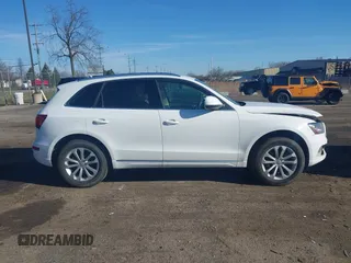 2014 Audi Q5 Premium Plus with VIN WA1LFAFP3EA106931, listed as a IAAI auction lot 41933150 with 140,104 mi miles and . Bid and sale history available at DreamBid. Image 13.
