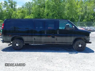 2018 Chevrolet Express Passenger LT with VIN 1GAZGPFG2J1320909, listed as a IAAI auction lot 42332001 with 89,732 mi miles and . Bid and sale history available at DreamBid. Image 14.