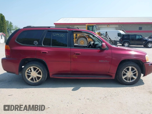 2006 GMC Envoy Denali z VIN 1GKET63M562339305, wystawiony jako IAAI lot #42445318 z przebiegiem 211 523 mil mil oraz . Historia ofert i sprzedaży dostępna na DreamBid. Obrazek 14.