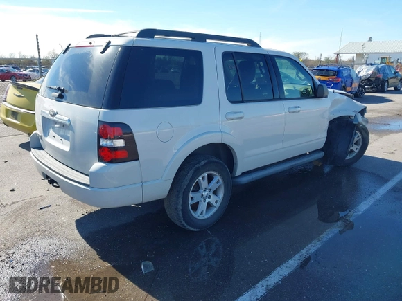 2010 Ford Explorer XLT with VIN 1FMEU6DE2AUA93242, listed as a IAAI auction lot 41343517 with 52,139 mi miles and . Bid and sale history available at DreamBid. Image 4.