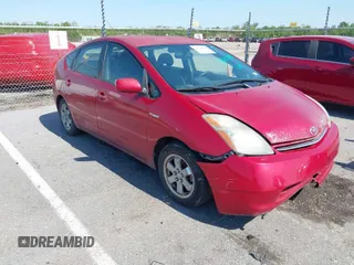 2008 Toyota Prius with VIN JTDKB20U583322175, listed as a IAAI auction lot 42010788 with 204,898 mi miles. Bid and sale history available at carsss.com. Image 1.