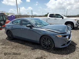 2025 Mazda 3 S Carbon Edition with VIN 3MZBPBCM2SM455573, listed as a Copart auction lot 54517615 with 3,844 mi miles and Clean Title. Bid and sale history available at DreamBid. Image 4.