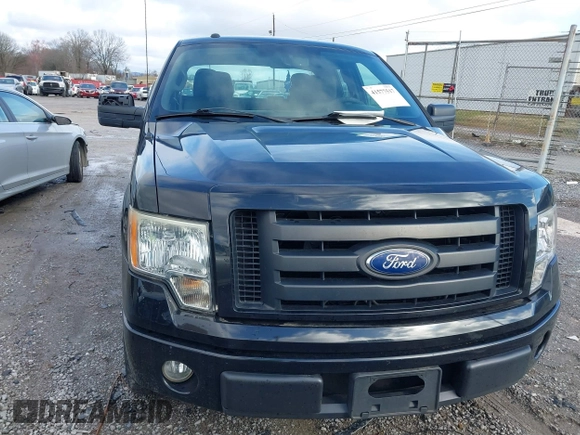 2010 Ford F-150 XL with VIN 1FTEX1CW2AFD49537, listed as a IAAI auction lot 41577517 with 242,153 mi miles. Bid and sale history available at carsss.com. Image 12.