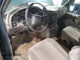2000 GMC Safari with VIN 1GKDM19W3YB542183, listed as a Copart auction lot 41561145 with 328,252 mi miles and Salvage Title. Bid and sale history available at carsss.com. Image 8.