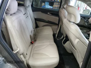 2017 Lincoln MKX Select with VIN 2LMPJ6KR4HBL38960, listed as a Copart auction lot 45810275 with 88,953 mi miles and Salvage Title. Bid and sale history available at carsss.com. Image 10.
