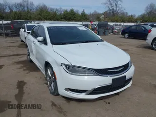 2015 Chrysler 200 C with VIN 1C3CCCEG7FN542854, listed as a IAAI auction lot 41822323 with 128,807 mi miles. Bid and sale history available at carsss.com. Image 1.