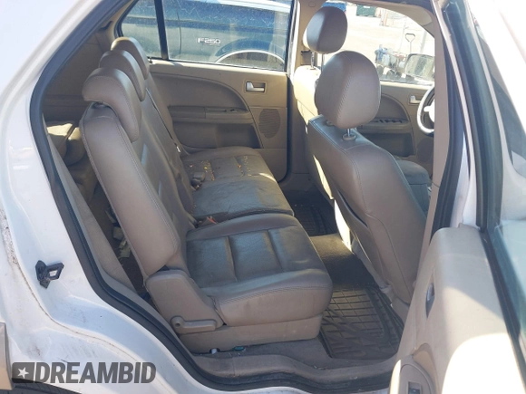 2006 Ford Freestyle SEL с VIN 1FMZK02176GA55998, выставлен на аукционе IAAI как лот 42138933 с пробегом 204 453 миль миль и . История ставок и продаж доступна на DreamBid. Изображение 8.