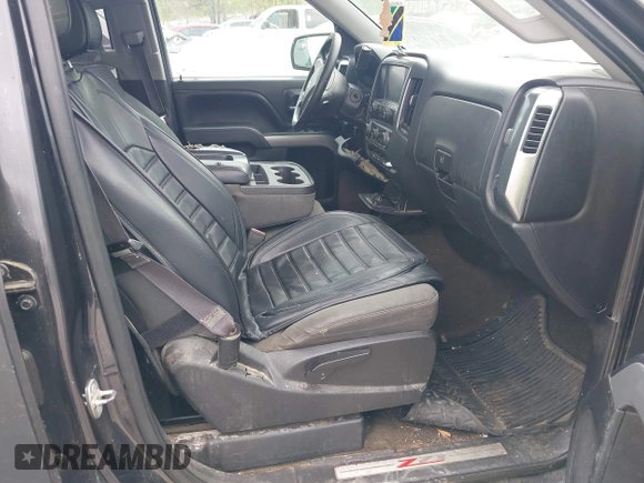 2015 Chevrolet Silverado 1500 LT with VIN 1GCVKREC3FZ170154, listed as a IAAI auction lot 41940479 with 200,965 mi miles. Bid and sale history available at carsss.com. Image 5.