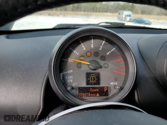 2016 MINI Countryman S with VIN WMWZC3C58GWT08173, listed as a Copart auction lot 44627235 with 76,814 mi miles and Salvage title. Bid and sale history available at DreamBid. Image 9.