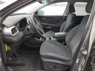 2016 Kia Sorento LX with VIN 5XYPG4A50GG067780, listed as a Copart auction lot 43648175 with 116,972 mi miles and Clean Title. Bid and sale history available at carsss.com. Image 7.