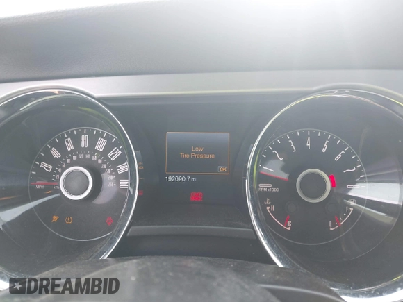 2014 Ford Mustang V6 with VIN 1ZVBP8AM4E5302273, listed as a IAAI auction lot 42288143 with 192,690 mi miles and . Bid and sale history available at DreamBid. Image 7.