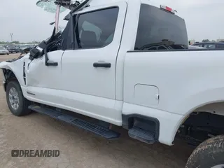 2024 Ford F-250 XL z VIN 1FT7W2BT5RED79934, wystawiony jako IAAI lot #42303040 z przebiegiem 39 011 mil mil oraz . Historia ofert i sprzedaży dostępna na DreamBid. Obrazek 14.