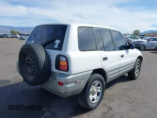 2000 Toyota RAV4 with VIN JT3GP10V8Y7067089, listed as a IAAI auction lot 41806688 with 192,478 mi miles and . Bid and sale history available at DreamBid. Image 4.