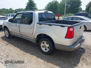 2001 Ford Explorer Sport Trac with VIN 1FMZU67E81UB83623, listed as a IAAI auction lot 42412535 with 287,350 mi miles and . Bid and sale history available at DreamBid. Image 3.