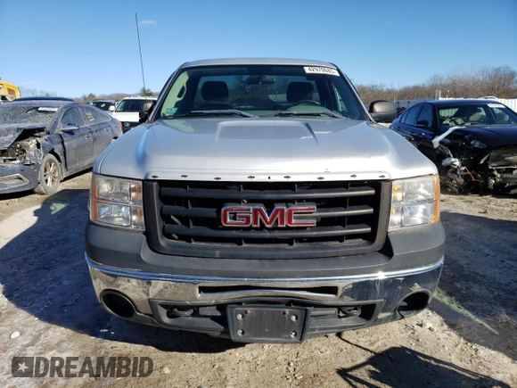2011 GMC Sierra 1500 Work Truck z VIN 1GTN1TEX2BZ134100, wystawiony jako Copart lot #42970685 z przebiegiem 158 351 mil mil oraz Czysty tytuł • Clean title. Historia ofert i sprzedaży dostępna na DreamBid. Obrazek 5.