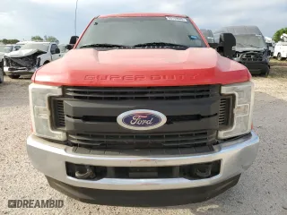 2017 Ford Super Duty F-250 SRW Lariat with VIN 1FT7W2BT7HEC85021, listed as a Copart auction lot 53759605 with 298,409 mi miles and Clean Title. Bid and sale history available at carsss.com. Image 5.