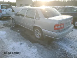1999 Volvo S70 with VIN YV1LT56D7X2578651, listed as a Copart auction lot 88631555 with 126,753 mi miles and Salvage Title. Bid and sale history available at carsss.com. Image 2.