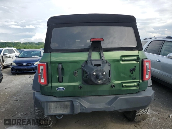 2022 Ford Bronco with VIN 1FMEE5DPXNLB41526, listed as a Copart auction lot 54024184 with 32,759 mi miles and Salvage Title. Bid and sale history available at DreamBid. Image 6.