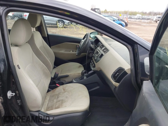 2013 Kia Rio LX z VIN KNADM4A39D6210988, wystawiony jako IAAI lot #41875368 z przebiegiem 161 570 mil mil oraz . Historia ofert i sprzedaży dostępna na DreamBid. Obrazek 5.