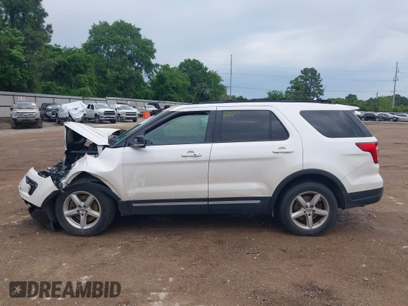 2018 Ford Explorer XLT with VIN 1FM5K7D82JGA54896, listed as a IAAI auction lot 42105397 with Not provided miles and . Bid and sale history available at DreamBid. Image 15.