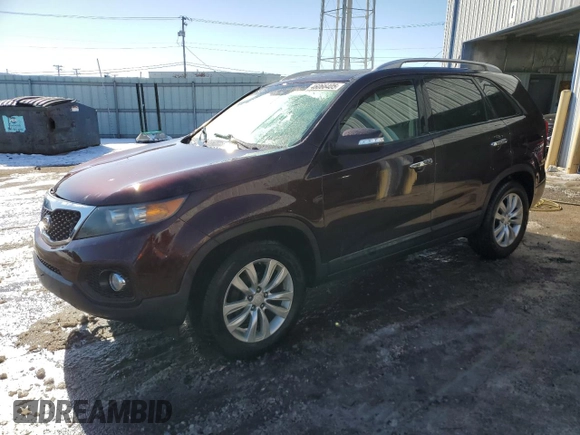 2011 Kia Sorento EX with VIN 5XYKU4A2XBG047828, listed as a Copart auction lot 46066405 with 187,962 mi miles and Salvage Title. Bid and sale history available at carsss.com. Image 1.