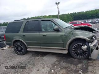 2001 Ford Expedition Eddie Bauer with VIN 1FMRU17LX1LB27819, listed as a IAAI auction lot 42378797 with 283,609 mi miles and . Bid and sale history available at DreamBid. Image 13.