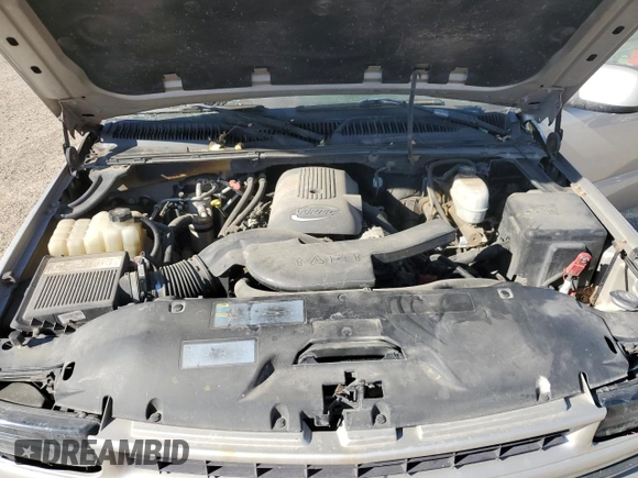 2005 Chevrolet Suburban LS with VIN 3GNFK16Z35G187860, listed as a Copart auction lot 74930654 with 247,510 mi miles and Salvage Title. Bid and sale history available at carsss.com. Image 12.