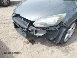 2014 Ford Focus Titanium with VIN 1FADP3N20EL422693, listed as a IAAI auction lot 42060024 with 97,371 mi miles and . Bid and sale history available at DreamBid. Image 13.