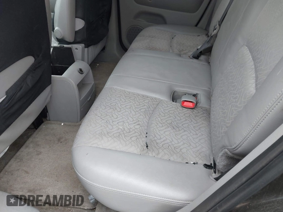 2006 Saturn VUE z VIN 5GZCZ53496S818286, wystawiony jako IAAI lot #41887405 z przebiegiem 219 872 mil mil oraz . Historia ofert i sprzedaży dostępna na DreamBid. Obrazek 8.