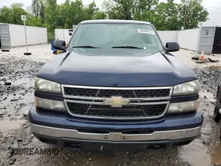 2006 Chevrolet Silverado 1500 LS with VIN 1GCEK19V26E183952, listed as a Copart auction lot 56949015 with 173,934 mi miles and Clean Title. Bid and sale history available at DreamBid. Image 5.