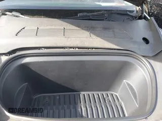 2023 Tesla Model Y Long Range z VIN 7SAYGAEE5PF603128, wystawiony jako IAAI lot #41328797 z przebiegiem 63 527 mil mil oraz . Historia ofert i sprzedaży dostępna na DreamBid. Obrazek 10.
