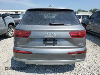 2017 Audi Q7 Premium Plus with VIN WA1LAAF74HD009710, listed as a Copart auction lot 62352705 with 153,865 mi miles and Clean title. Bid and sale history available at DreamBid. Image 6.