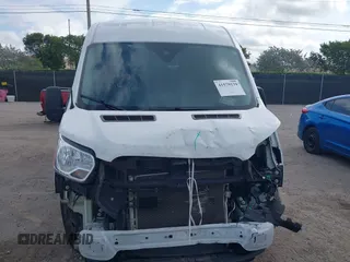 2019 Ford Transit Passenger XL with VIN 1FBAX2CM4KKB54426, listed as a IAAI auction lot 41579139 with 103,337 mi miles. Bid and sale history available at carsss.com. Image 18.