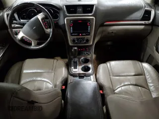 2016 GMC Acadia Denali z VIN 1GKKVTKD1GJ225693, wystawiony jako Copart lot #51792145 z przebiegiem Nie podano mil oraz Czysty tytuł • Clean title. Historia ofert i sprzedaży dostępna na DreamBid. Obrazek 8.