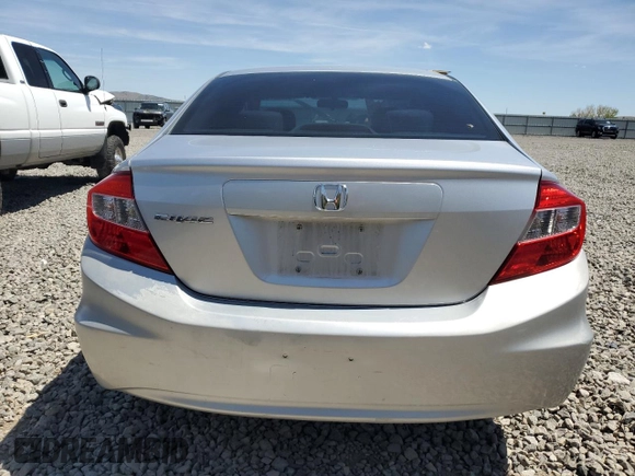2012 Honda Civic LX z VIN 19XFB2F53CE373385, wystawiony jako Copart lot #51335755 z przebiegiem 188 159 mil mil oraz Szkoda całkowita • Salvage title. Historia ofert i sprzedaży dostępna na DreamBid. Obrazek 6.