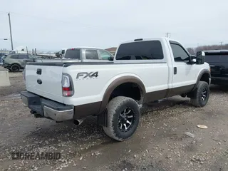 2015 Ford F-250 XLT with VIN 1FTBF2B63FEB69445, listed as a IAAI auction lot 41902750 with 88,902 mi miles and . Bid and sale history available at DreamBid. Image 4.