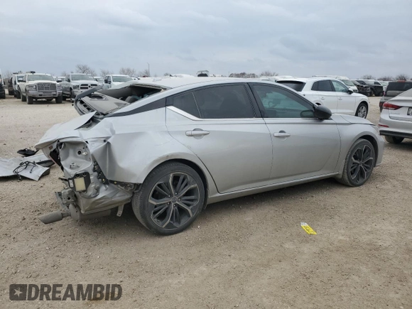 2023 Nissan Altima 2.5 SR with VIN 1N4BL4CV7PN333121, listed as a Copart auction lot 47460585 with 27,537 mi miles and Salvage Title. Bid and sale history available at carsss.com. Image 3.