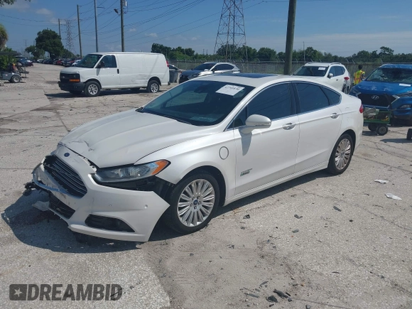 2013 Ford Fusion Titanium with VIN 3FA6P0SU0DR239890, listed as a IAAI auction lot 42745530 with 129,458 mi miles and . Bid and sale history available at DreamBid. Image 2.