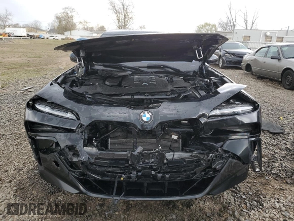 2023 BMW 7 Series 760i xDrive z VIN WBA33EJ00PCN22844, wystawiony jako Copart lot #47790414 z przebiegiem Nie podano mil oraz Szkoda całkowita • Salvage title. Historia ofert i sprzedaży dostępna na DreamBid. Obrazek 5.