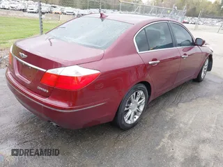 2009 Hyundai Genesis with VIN KMHGC46E49U017983, listed as a IAAI auction lot 41943695 with 106,832 mi miles. Bid and sale history available at carsss.com. Image 4.