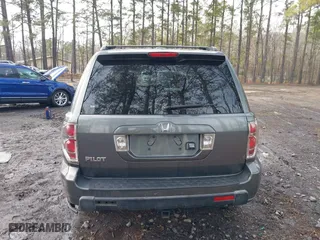 2007 Honda Pilot EX-L with VIN 5FNYF28707B042212, listed as a IAAI auction lot 41478485 with 182,849 mi miles. Bid and sale history available at carsss.com. Image 15.